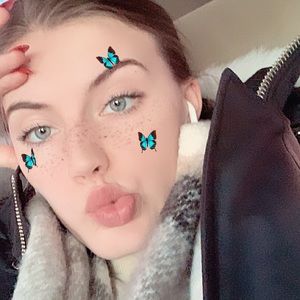 Meet your Posher, Paulina